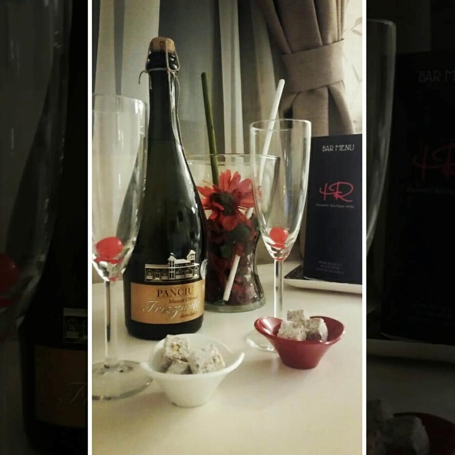 Romantic Boutique Focşani エクステリア 写真